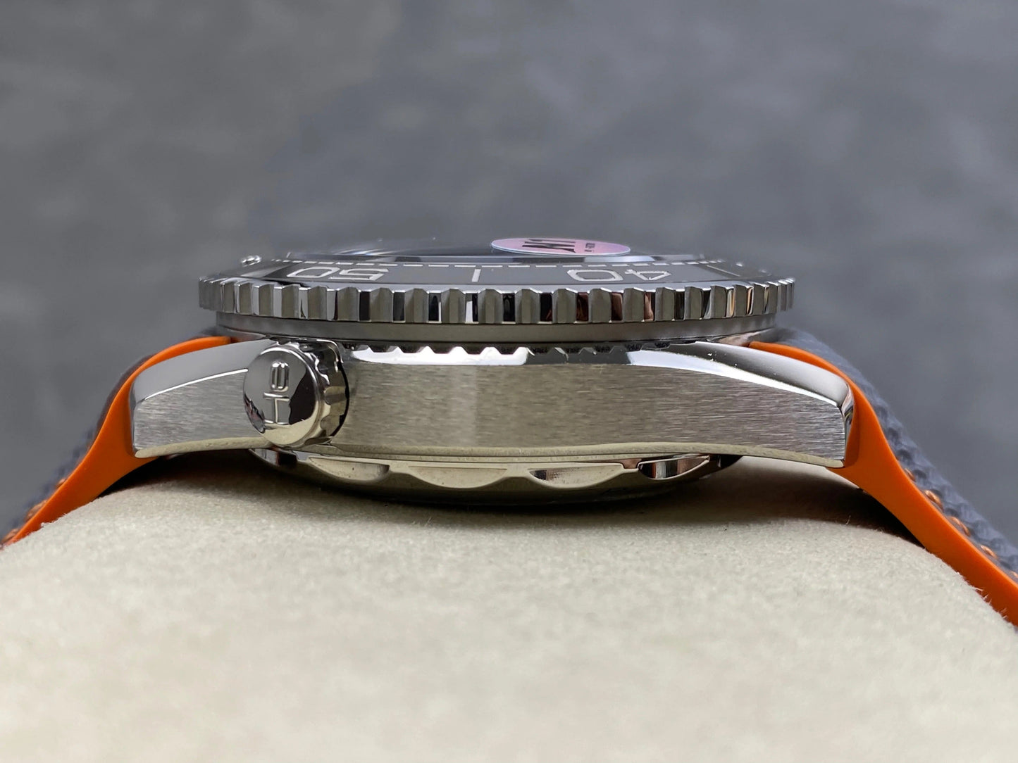 Omega Seamaster 46mm Dark Gray Dial Rubber Strap