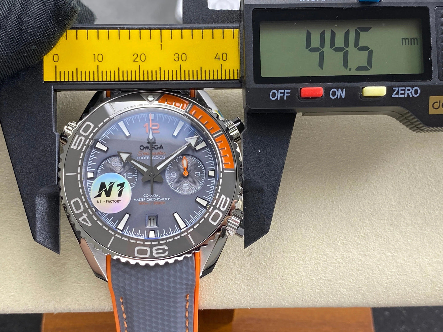 Omega Seamaster 46mm Dark Gray Dial Rubber Strap