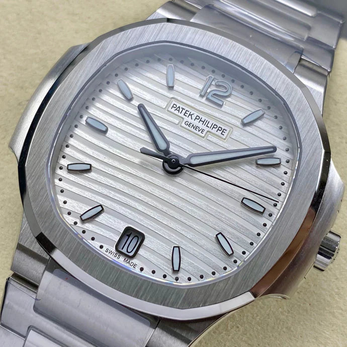 Patek Philippe Nautilus 35mm Cream Dial Sliver Case
