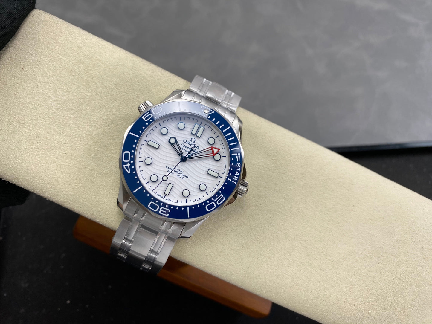Omega Seamaster 42mm White Dial Blue Bezel Steel