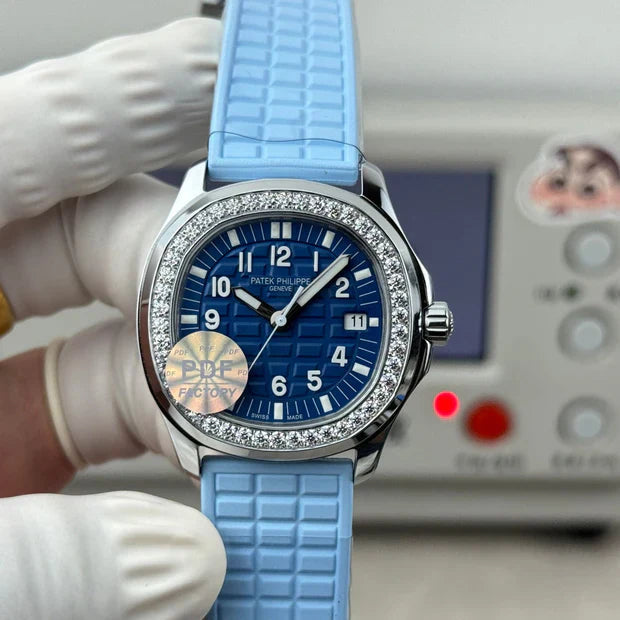 Patek Aquanaut 35.6mm Navy Blue Dial Blue Rubber Strap
