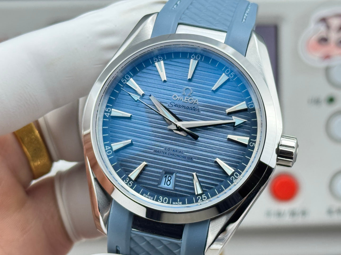 Omega Seamaster 41mm Blue Dial Sliver Case Blue Rubber Strap