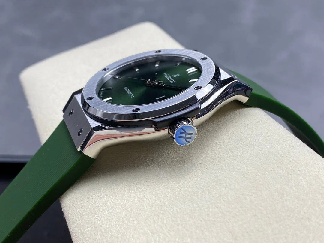 Hublot Classic Fusion 42mm Green Dial Green Rubber Strap