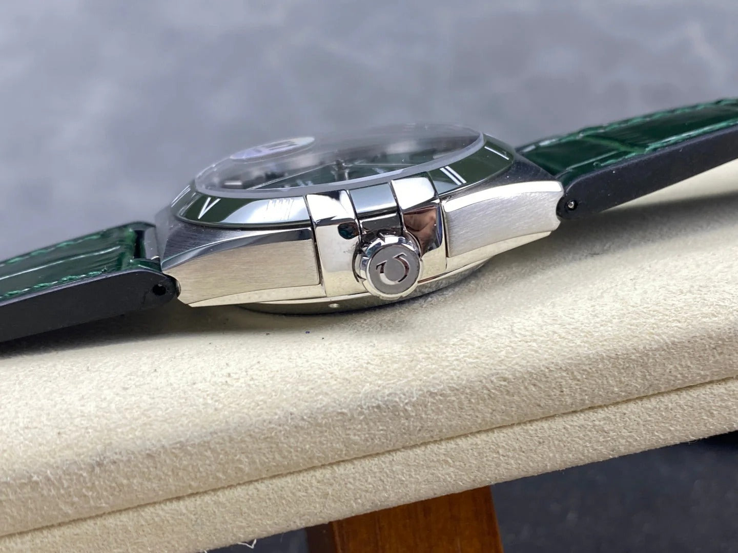 Omega Constellation Co-Axial Master Chronometer 41 mm Green Dial Green Leather Strap