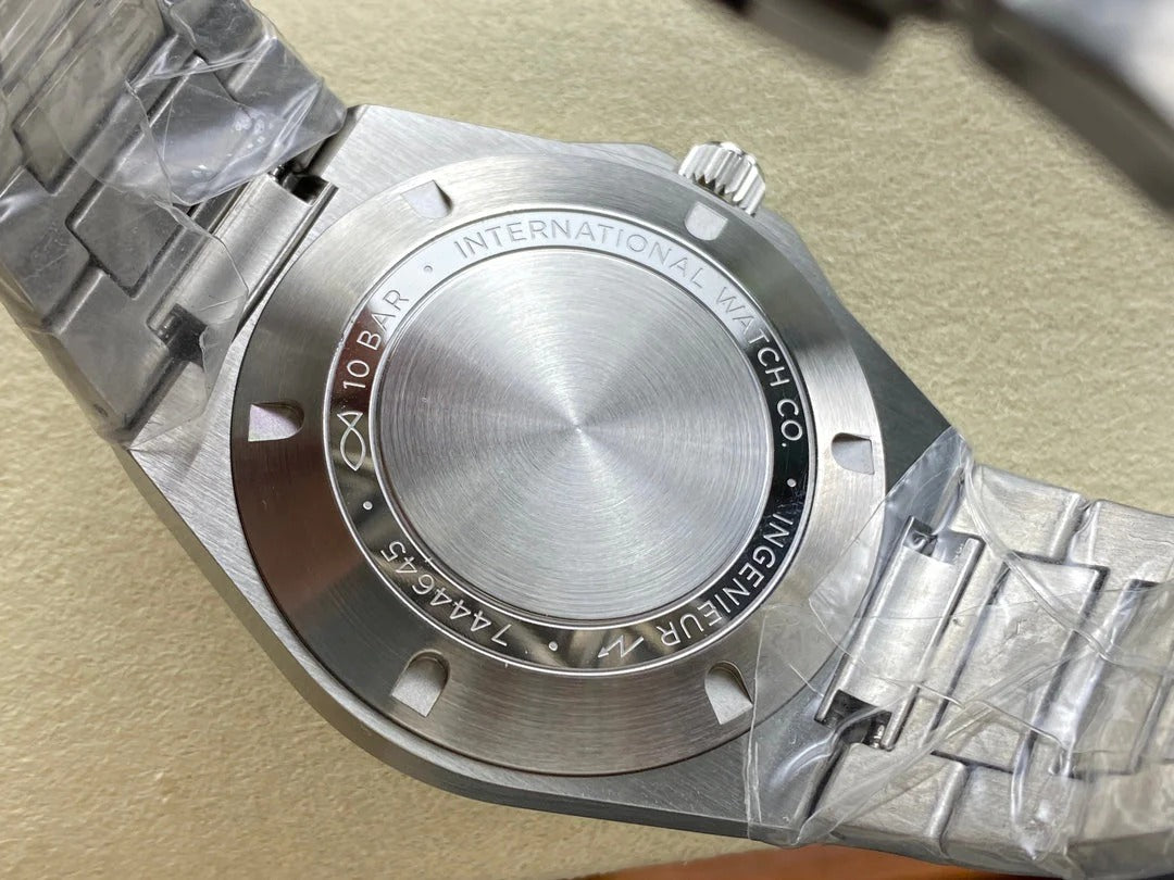 IWC Ingenieur 40mm Black Dial Steel Case