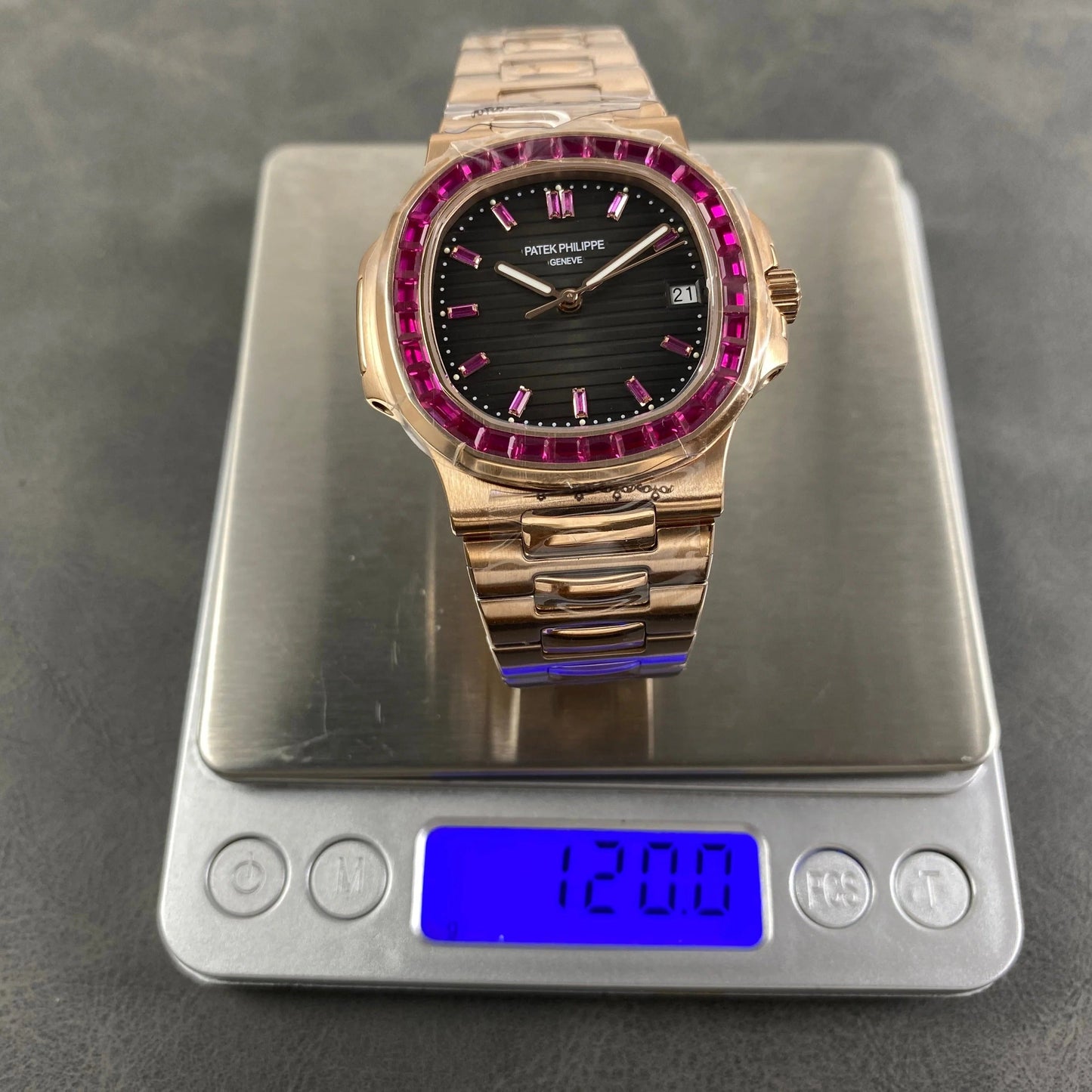 Patek Philippe Nautilus 40mm Pink Ruby Benzel Rose Gold Watch