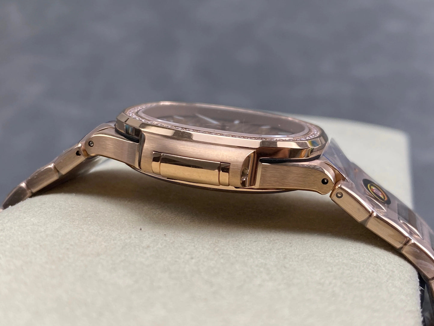 Patek Philippe Nautilus 35.2mm Rose Gold Case Tan Dial