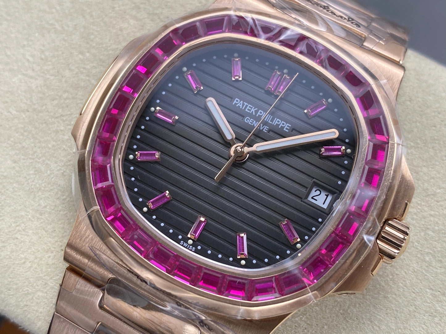 Patek Philippe Nautilus 40mm Pink Ruby Benzel Rose Gold Watch