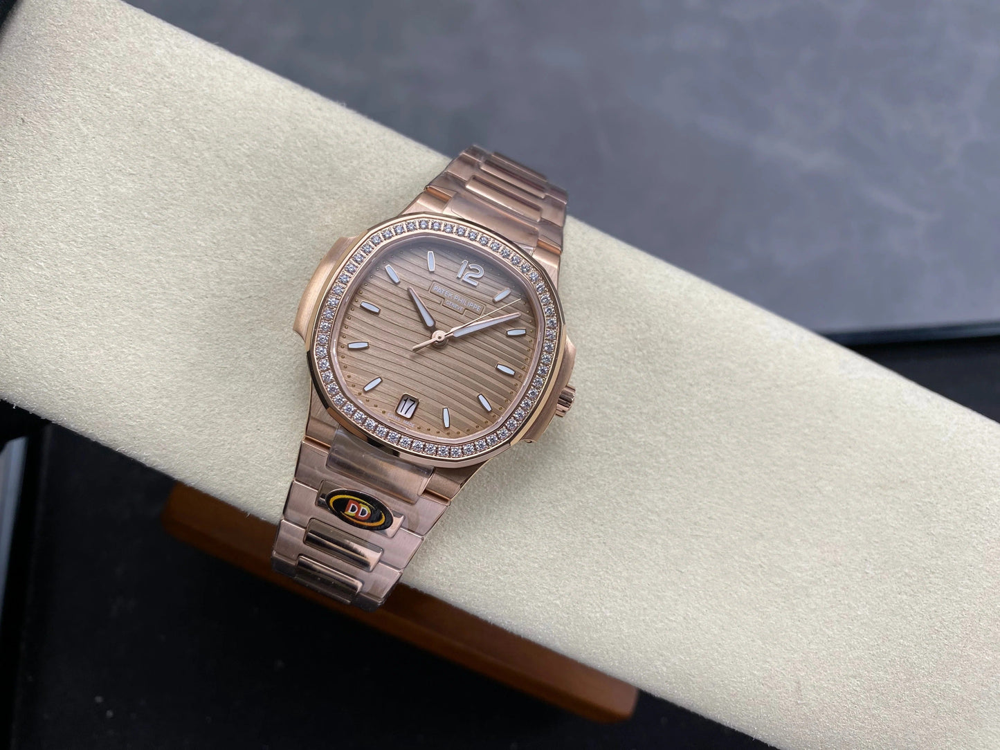 Patek Philippe Nautilus 35.2mm Rose Gold Case Tan Dial
