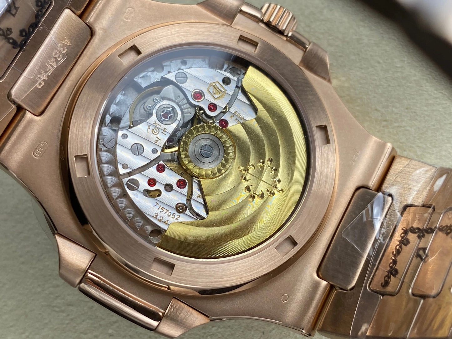 Patek Philippe Nautilus 40mm Pink Ruby Benzel Rose Gold Watch