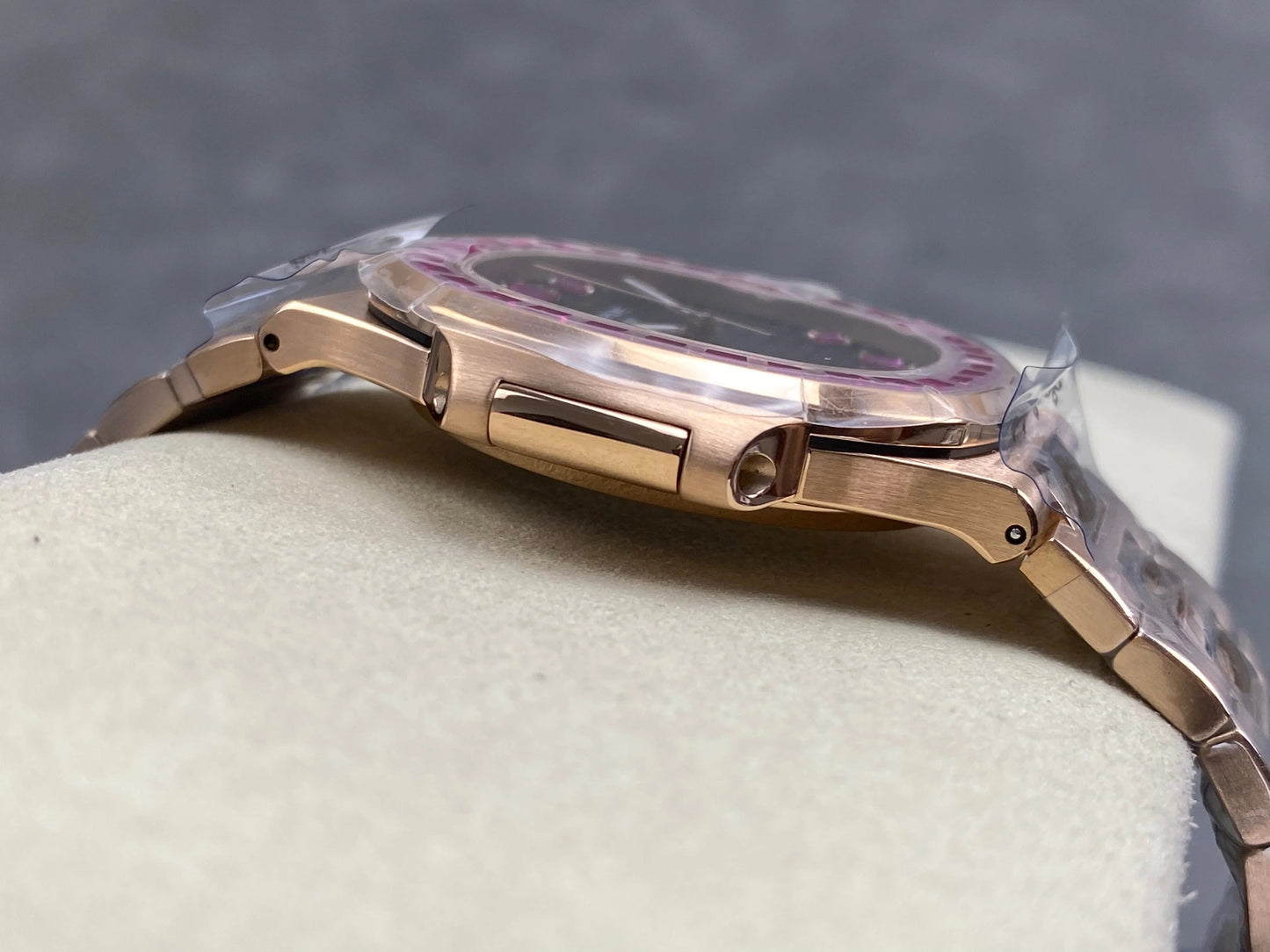 Patek Philippe Nautilus 40mm Pink Ruby Benzel Rose Gold Watch