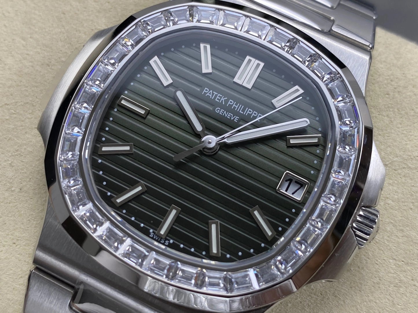 Patek Philippe Nautilus 40mm Diamond Benzel Green Dial