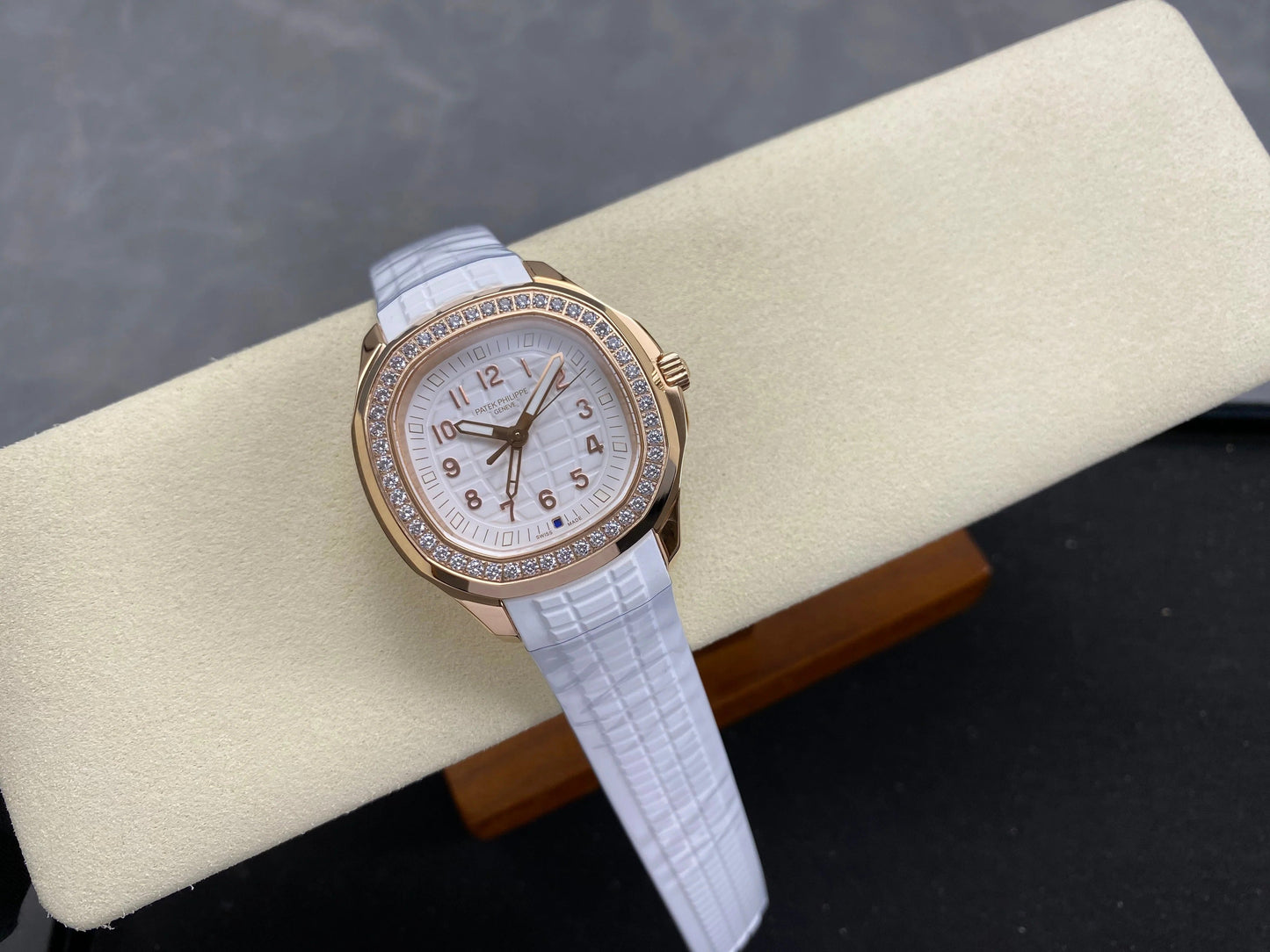 Patek Philippe Aquanaut 38.8mm Rose Gold Case White Rubber Strap