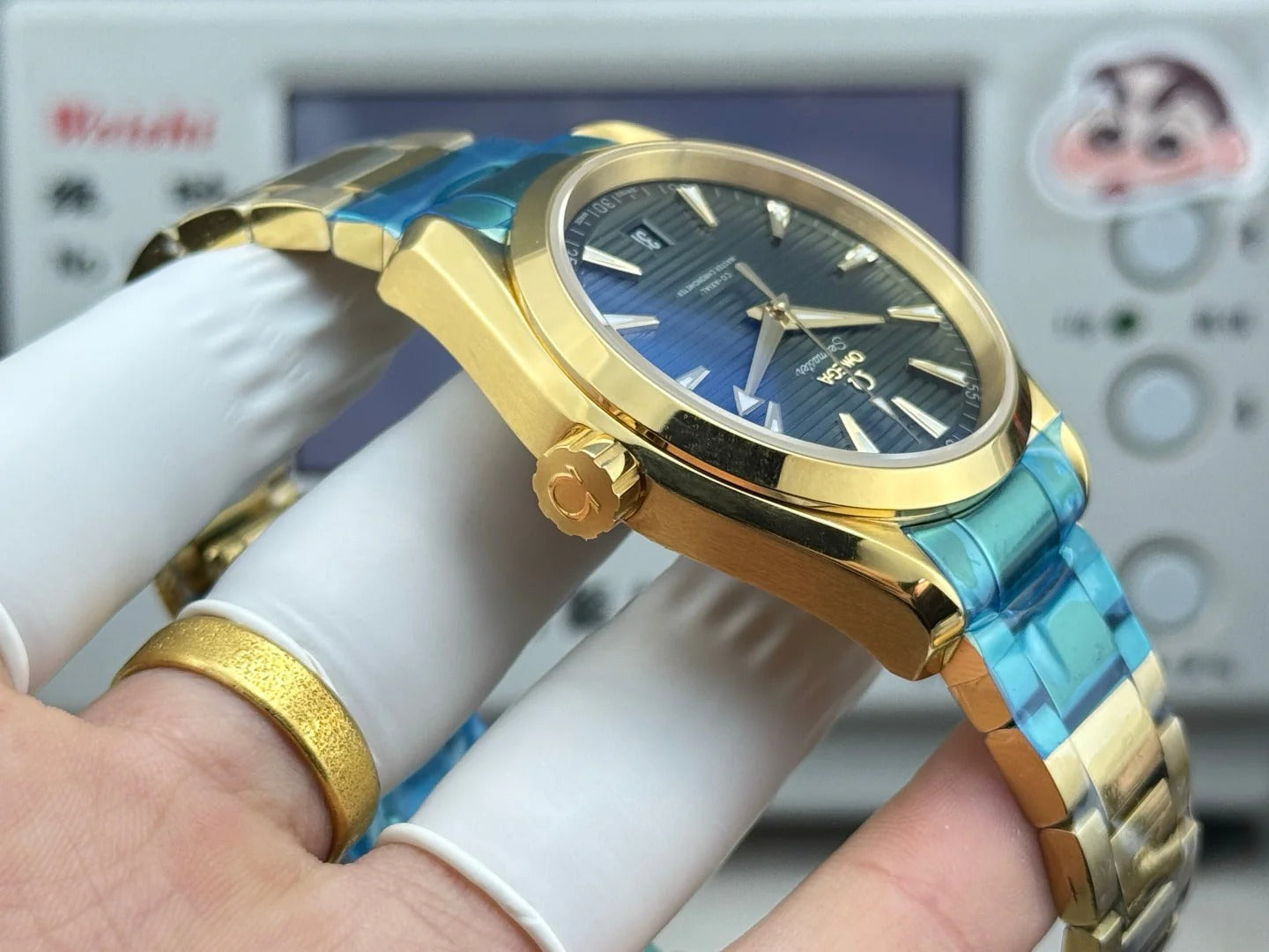 Omega Seamaster Aqua Terra 150m Co-Axial Master Green Dial Yellow Gold 41mm