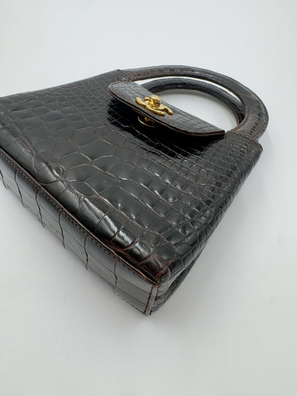 Chanel Kelly Leather Gold Shoulder Bag