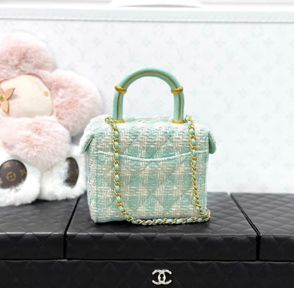 Chanel 23S Mint Green Houndstooth Tweed Handle Chain Bag