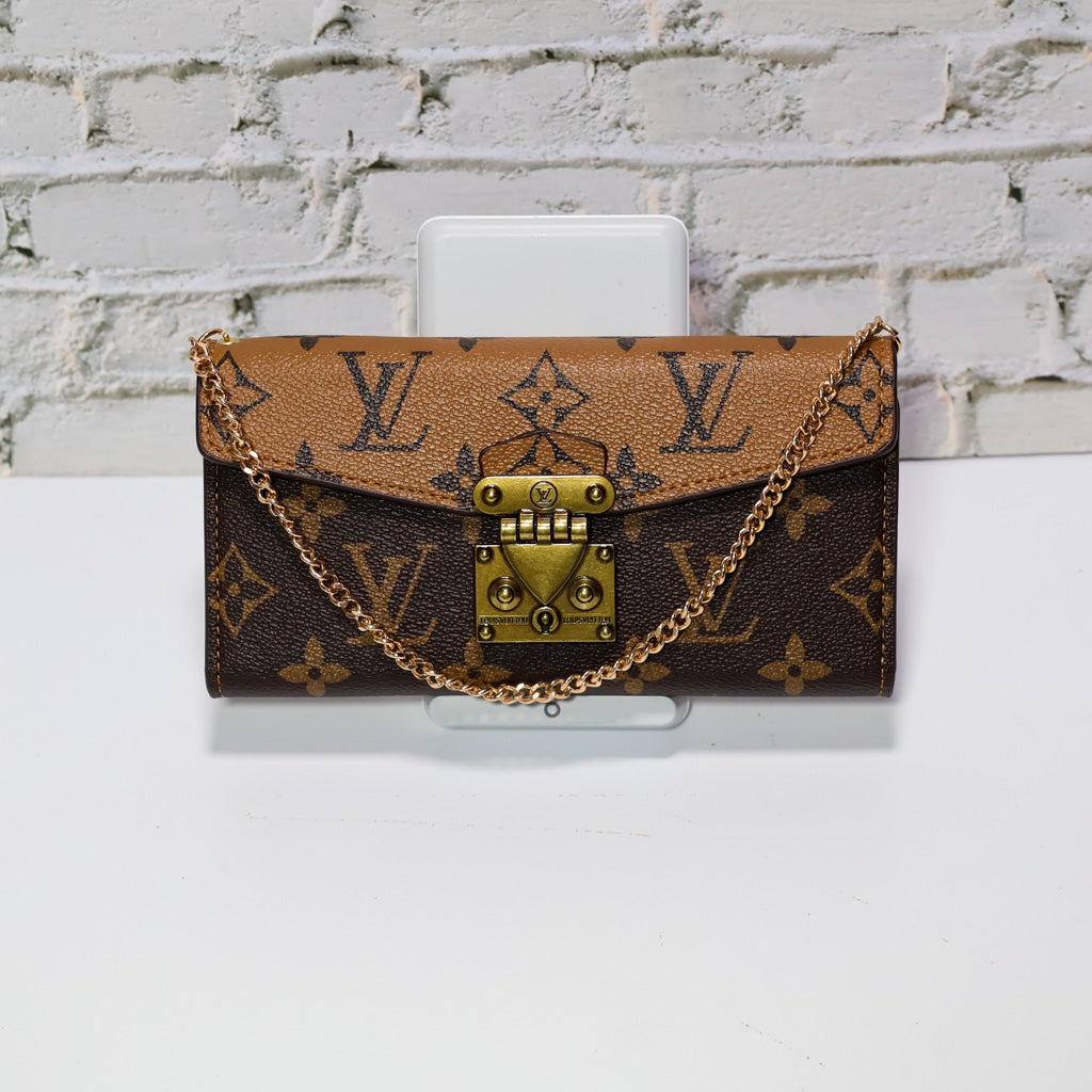 Louis Vuitton Folio Phone Case for 17/Pro/Pro Max/Plus