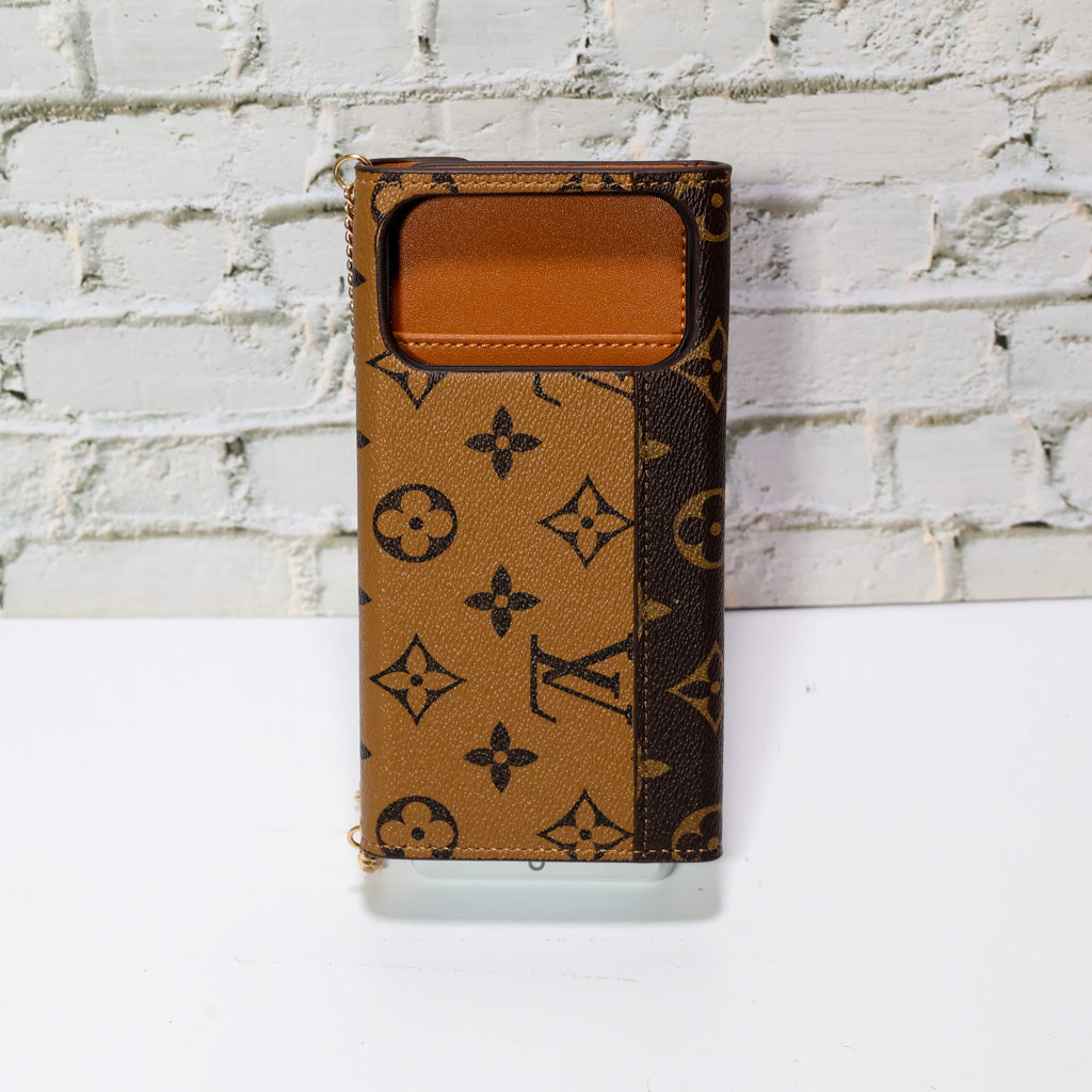 Louis Vuitton Folio Phone Case for 17/Pro/Pro Max/Plus
