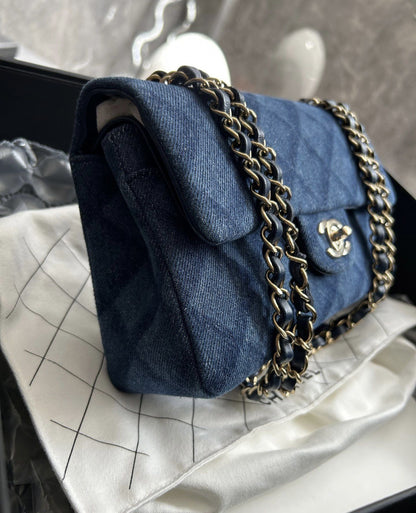 Chanel Chanel 22 Leather Shoulder Bag Shoulder Bag