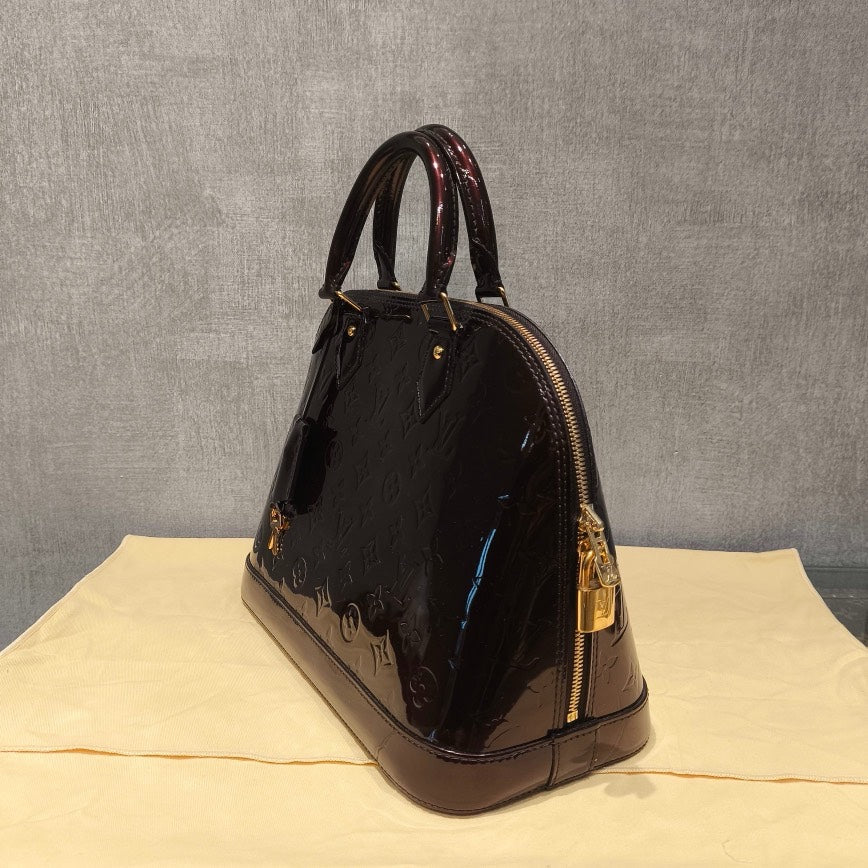 Louis Vuitton Alma Monogram Vernis Leather HandBag Burgundy 31x24x15cm