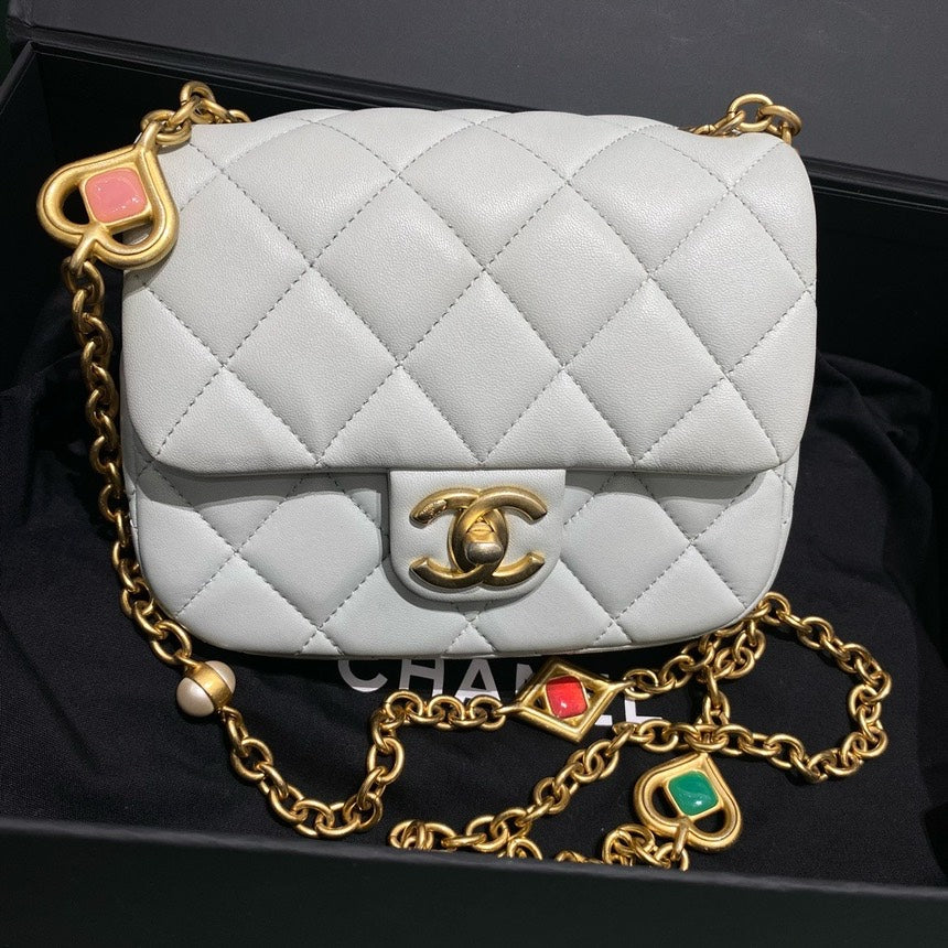 Chanel Chain Luxury Handbag