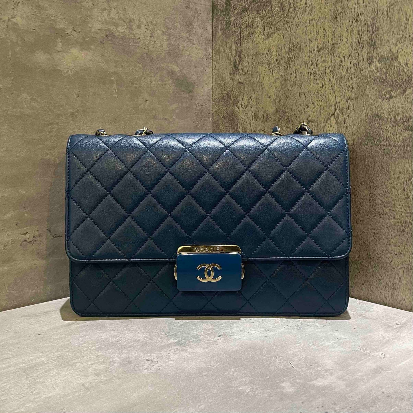 Chanel Boy Medium Quilted Leather Blue Shoulder Bag