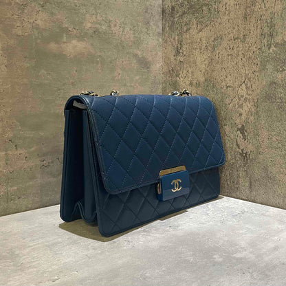 Chanel Boy Medium Quilted Leather Blue Shoulder Bag Style