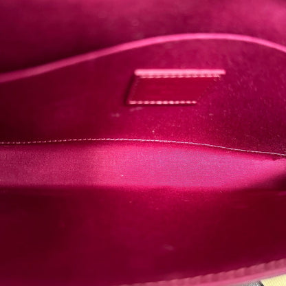 Louis Vuitton Plum Patent Leather Crossbody Bag 21.5cm