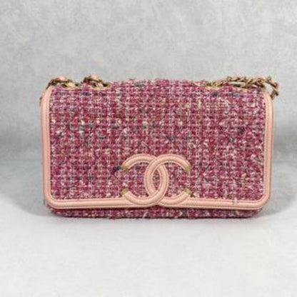 Chanel Pink Tweed Quilted Crossbody Bag Medium