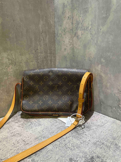 Louis Vuitton Monogram Canvas Crossbody Vintage Brown Medium