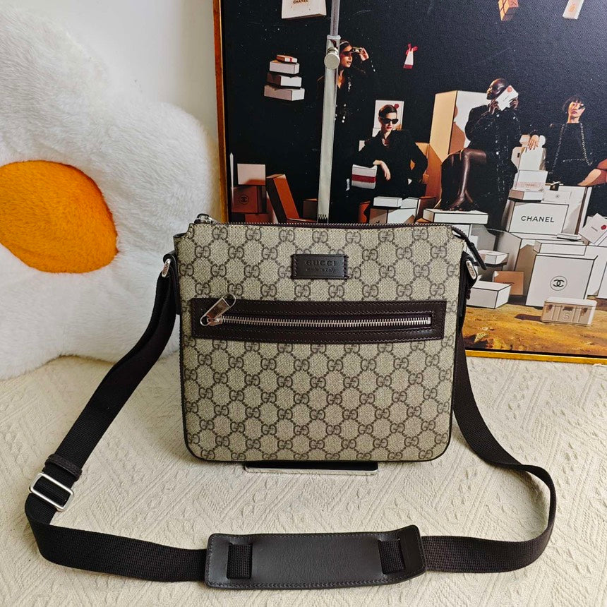 Gucci GG Supreme Beige Crossbody Bag