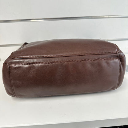 Pre-loved Chanel Crossbody Bag 2757 in Brown Leather