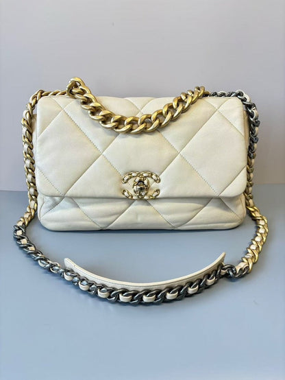 Preloved Chanel 19 Bag White Crossbody