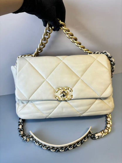 Preloved Chanel 19 Bag White Crossbody