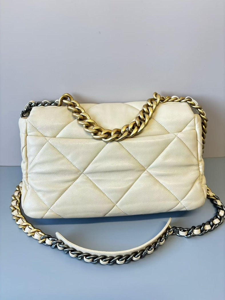 Preloved Chanel 19 Bag White Crossbody