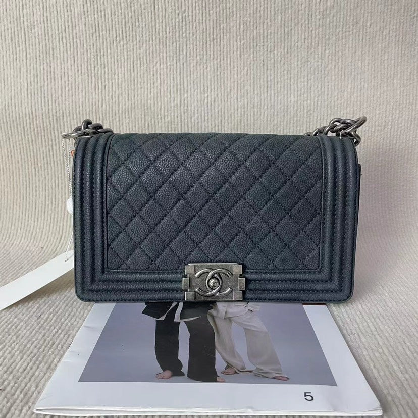 Preloved Chanel Leboy Bag 5020706 Quilted Leather Black Crossbody