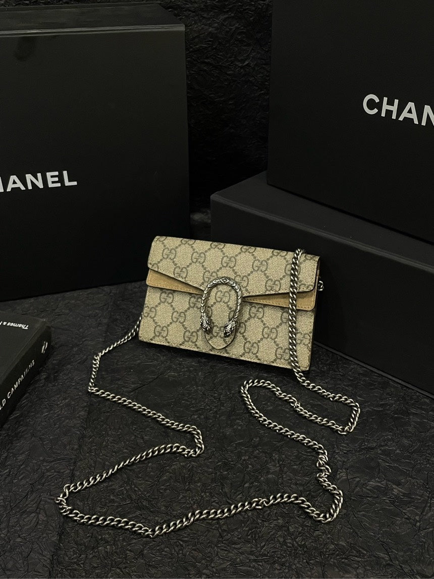 Gucci Supermini Monogram Dionysus Beige Crossbody Bag