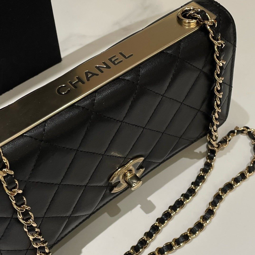 Chanel Trendy CC Wallet On Chain Black Crossbody Bag