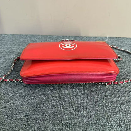 Chanel Vintage Patent Leather Red Crossbody Bag Preloved MY3-8