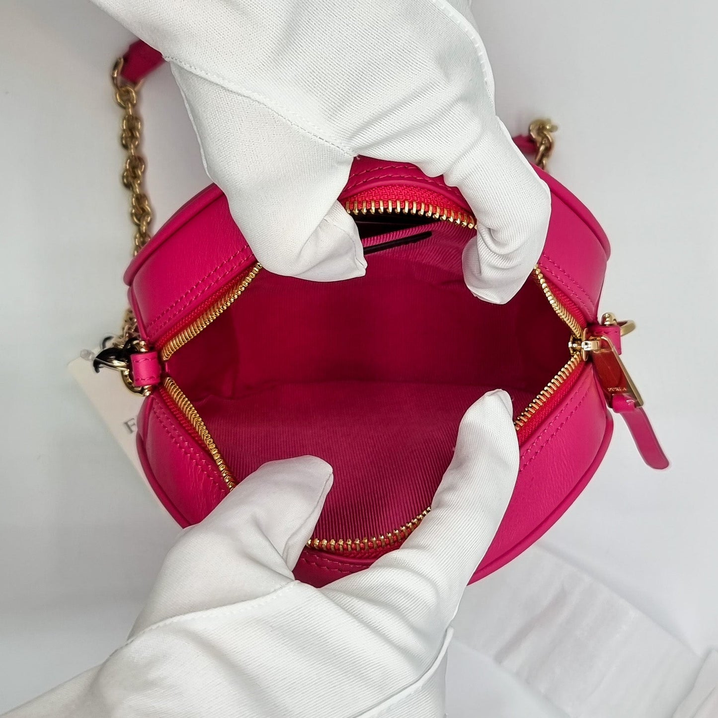 Swing Mini Round Leather Crossbody Pink