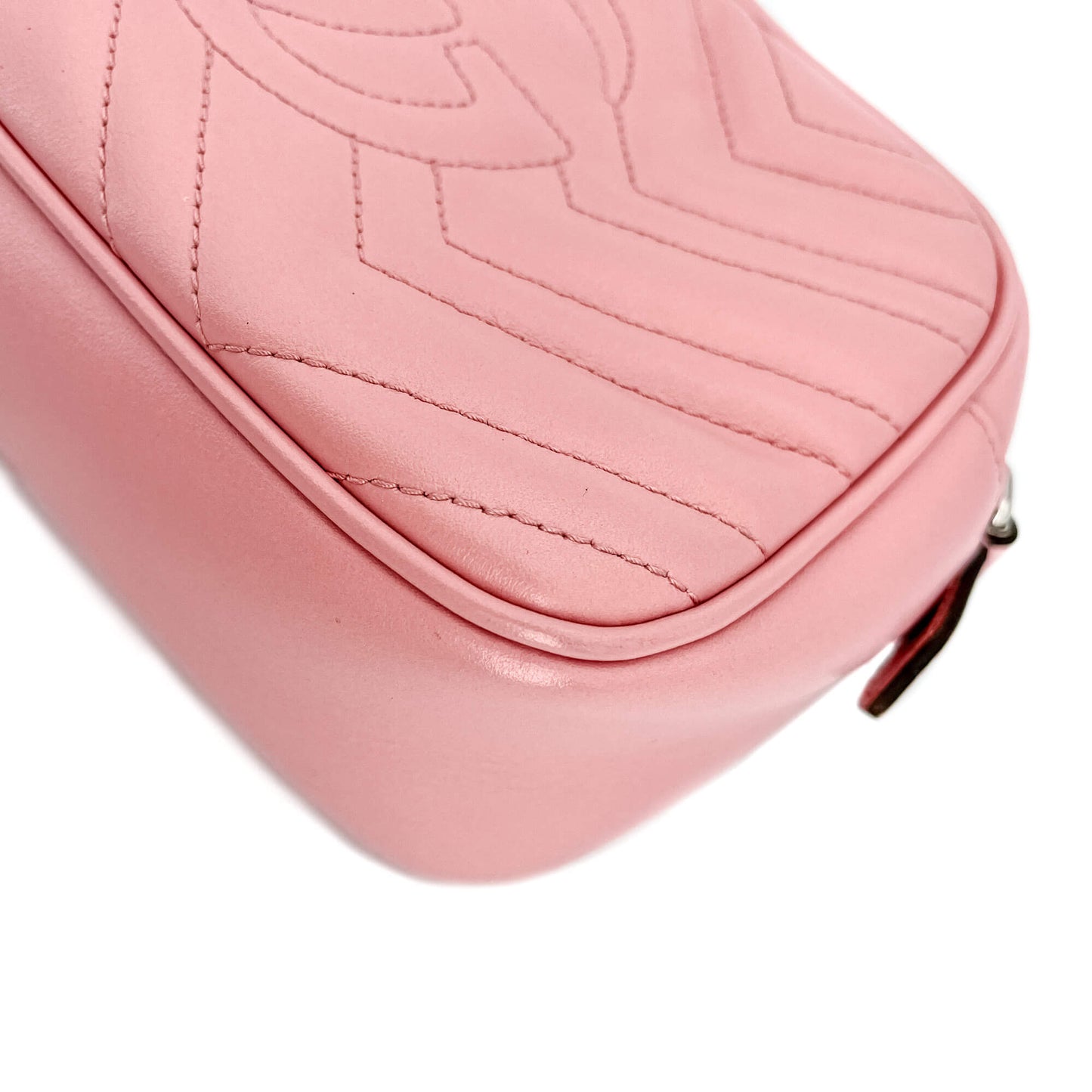 GG Light Pink Marmont Crossbody Bag Matelassé Leather