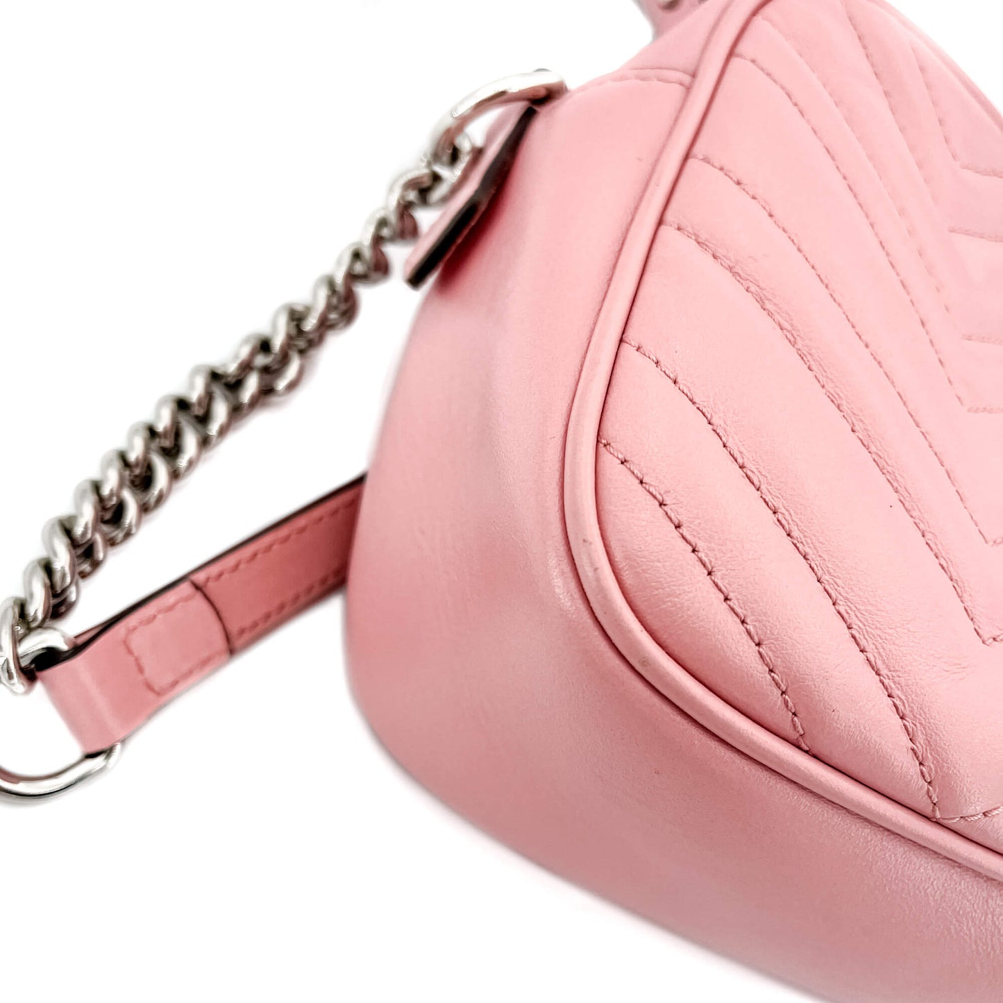 GG Light Pink Marmont Crossbody Bag Matelassé Leather