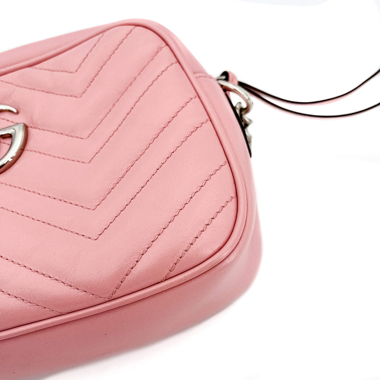 GG Light Pink Marmont Crossbody Bag Matelassé Leather