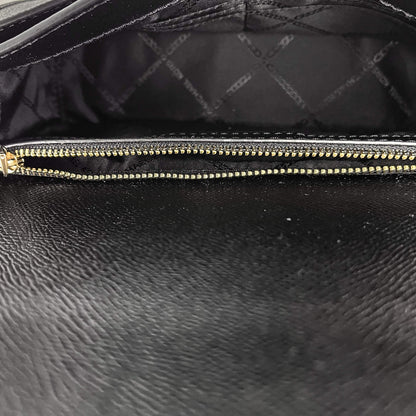 Jet Set Full Flap Chain L Crossbody