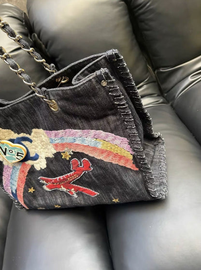 Chanel Luxury Leather Tote Bag