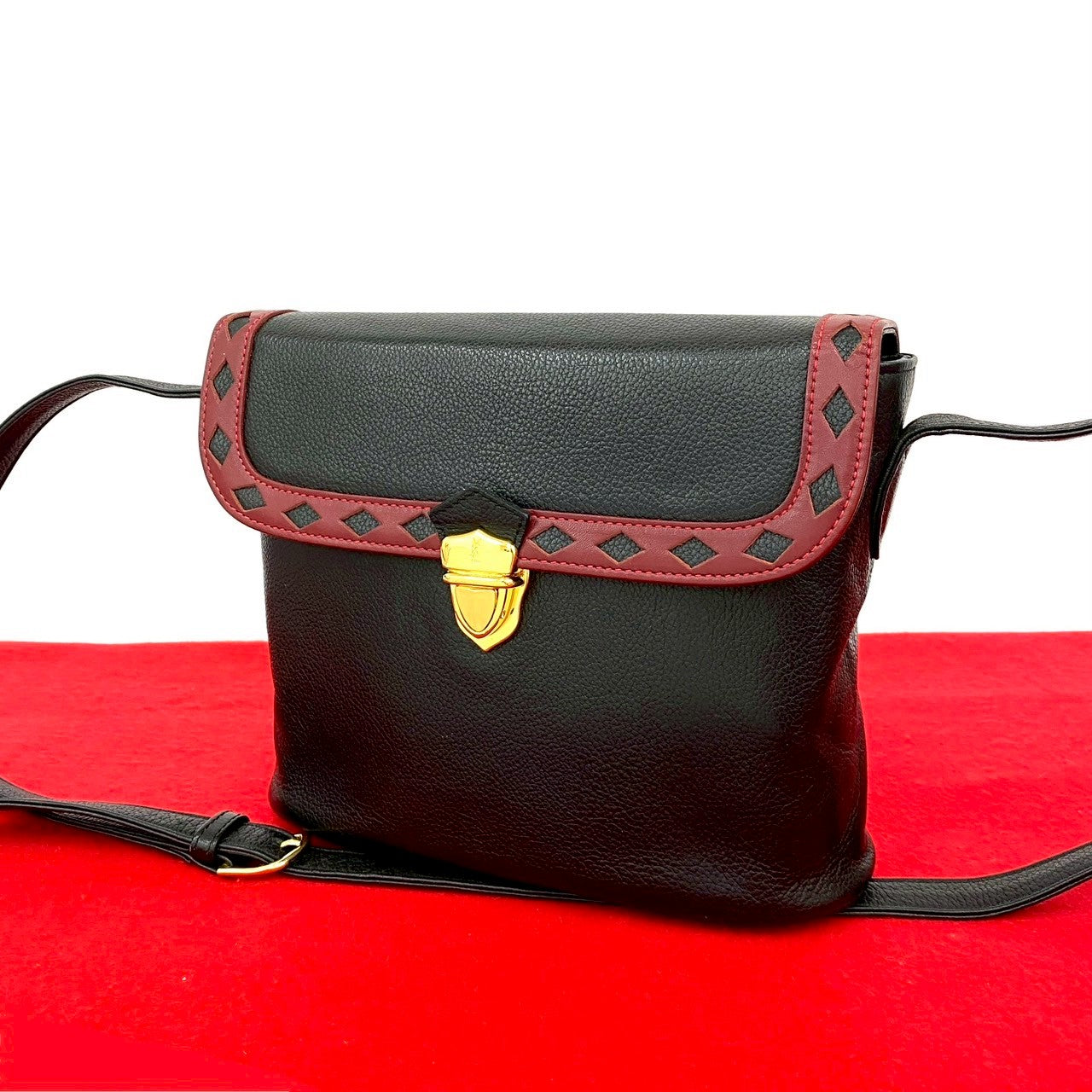 Saint Laurent Leather Red Shoulder Bag Style 23