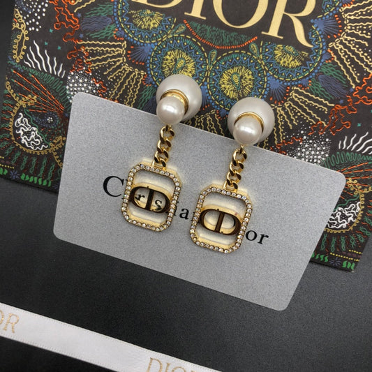 Pearl Earrings