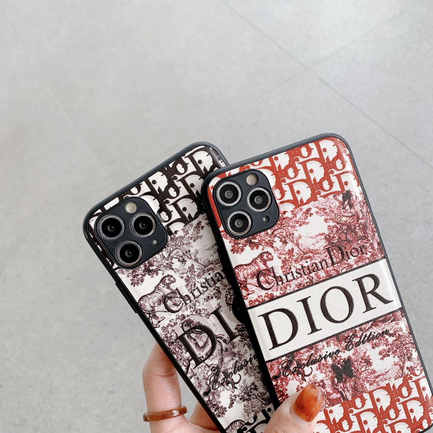 Embossed all-inclusive mobile phone case