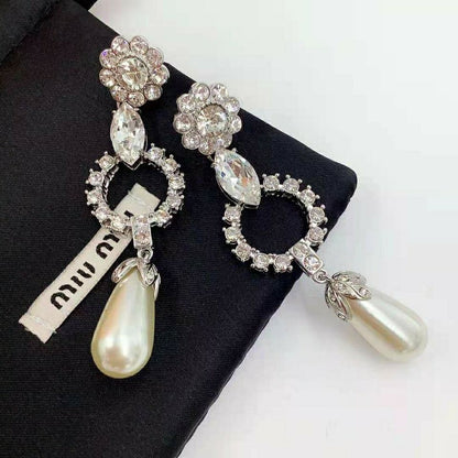 Diamond-set stud earrings