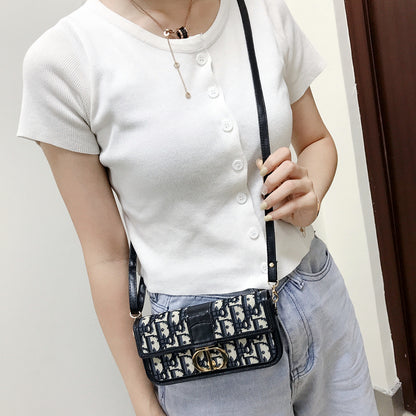 Mobile universal coin purse
